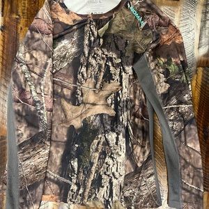 Nomad cooling long sleeve